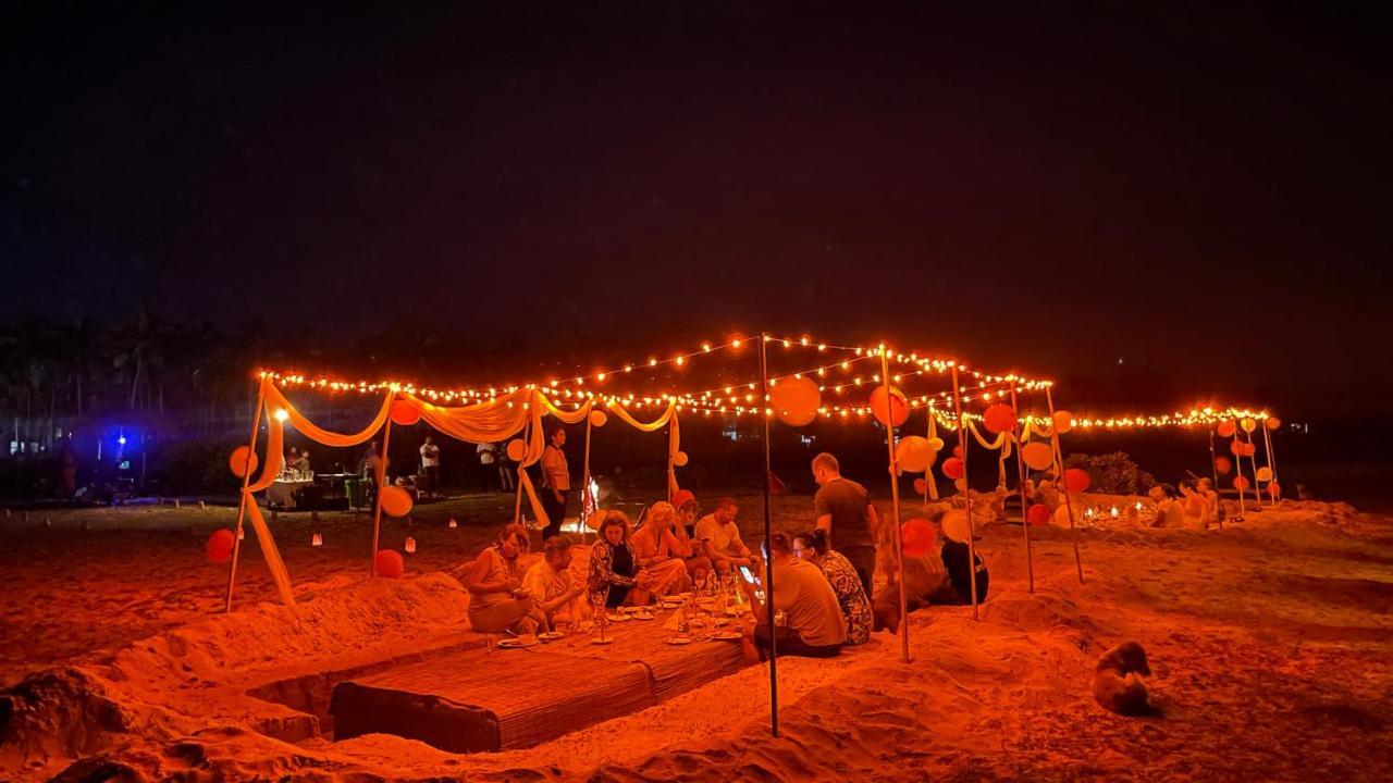 Blue Whale Resort & Kite Surfing Kalpitiya Exterior photo