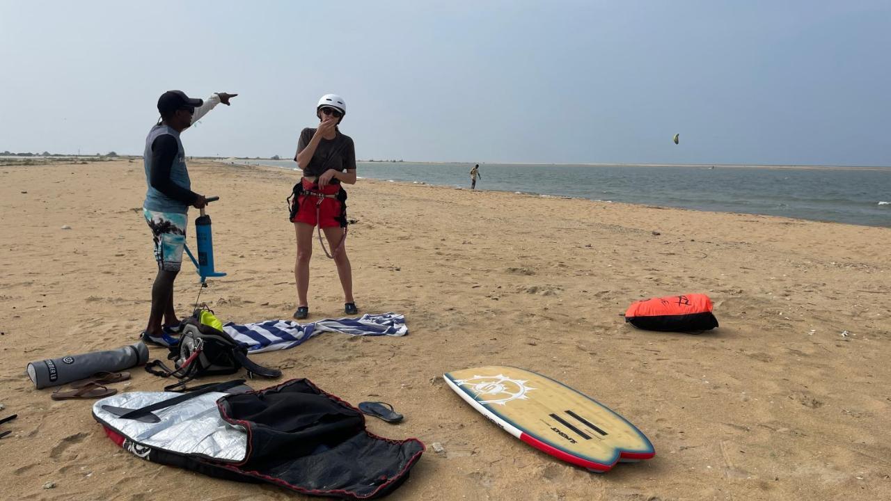 Blue Whale Resort & Kite Surfing Kalpitiya Exterior photo